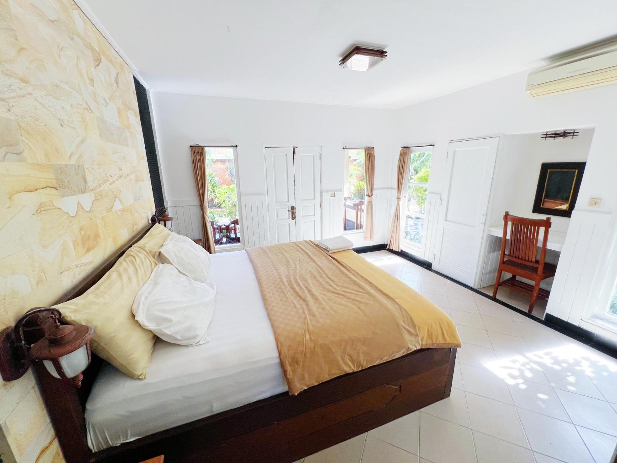Puri Nusa Beach Hotel Нуса Лембонган Екстериор снимка