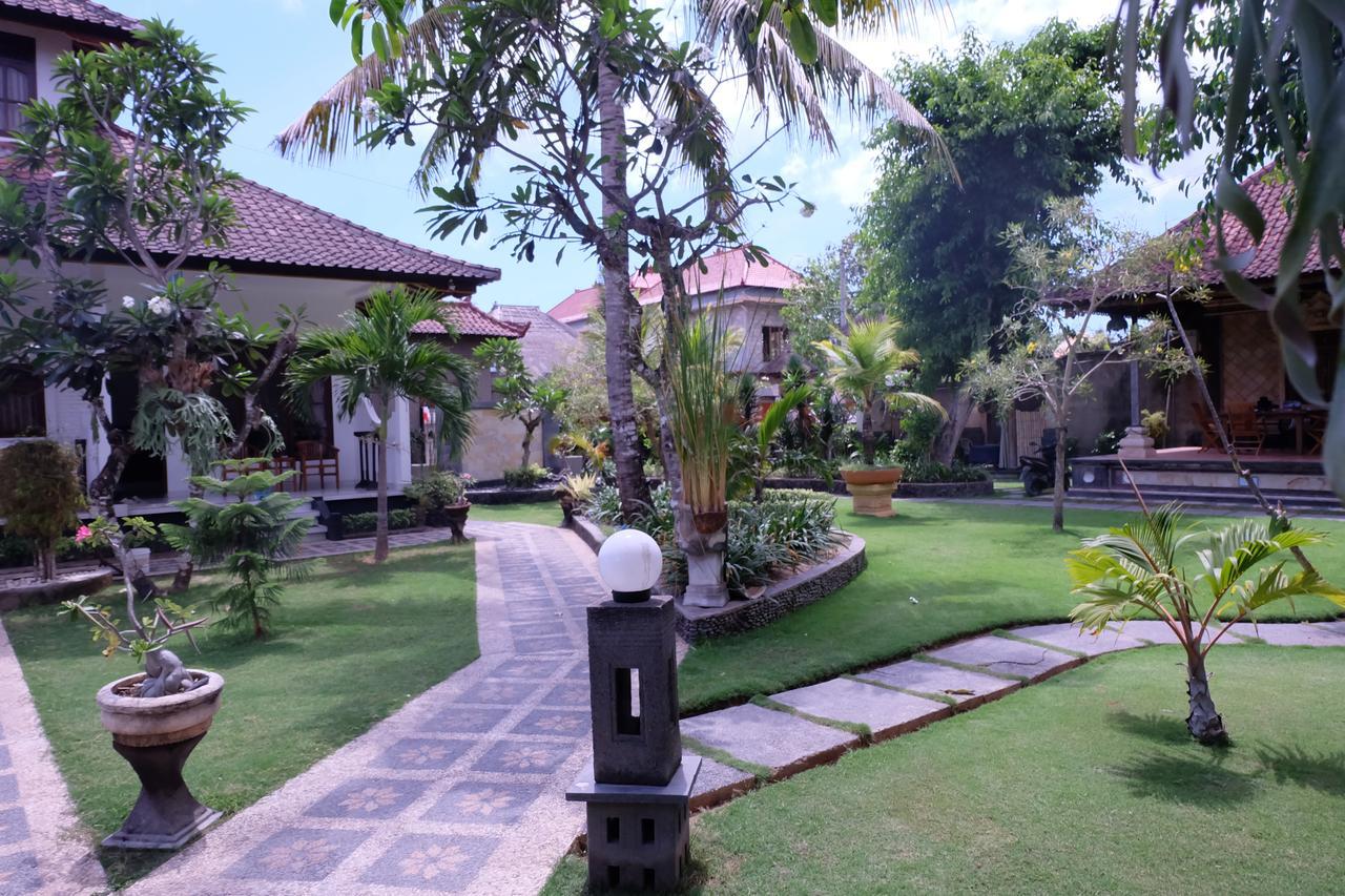 Puri Nusa Beach Hotel Нуса Лембонган Екстериор снимка