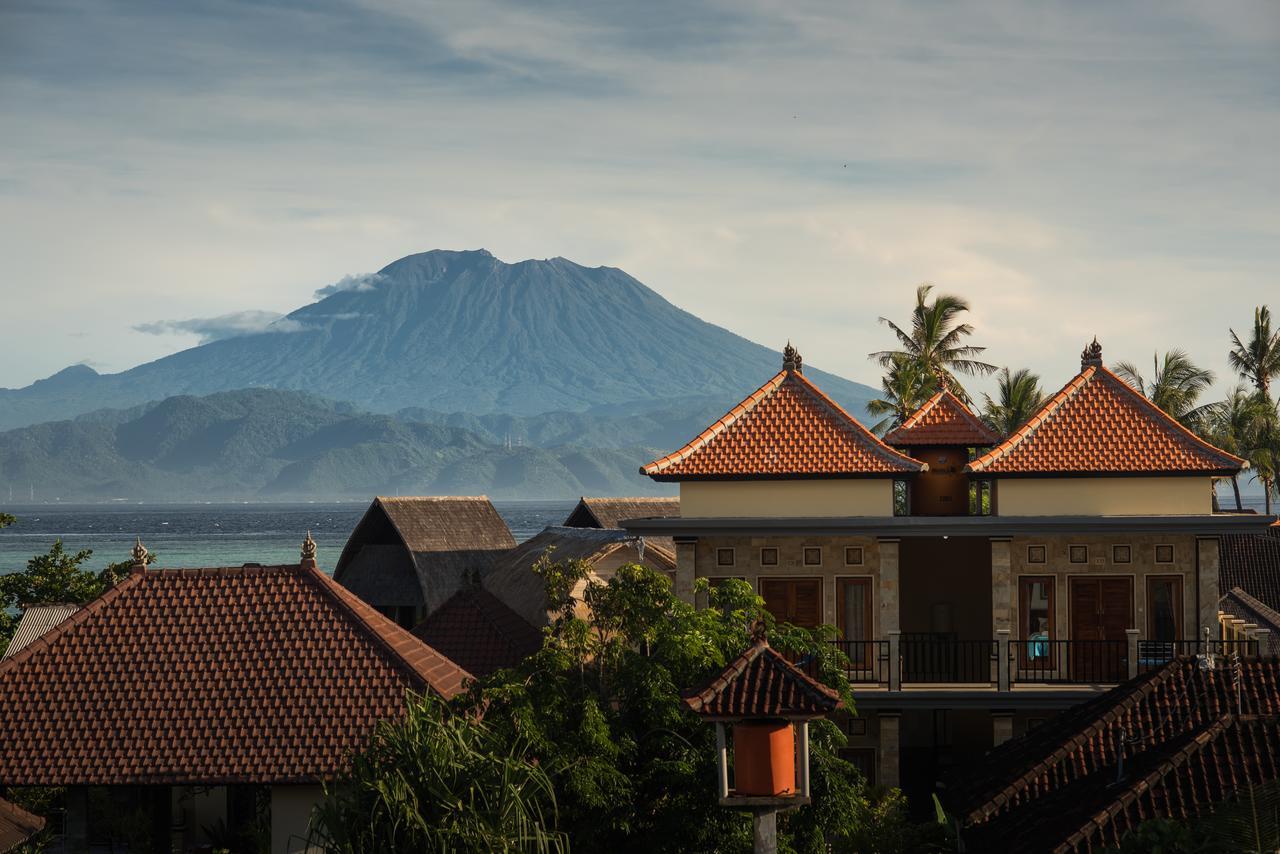 Puri Nusa Beach Hotel Нуса Лембонган Екстериор снимка