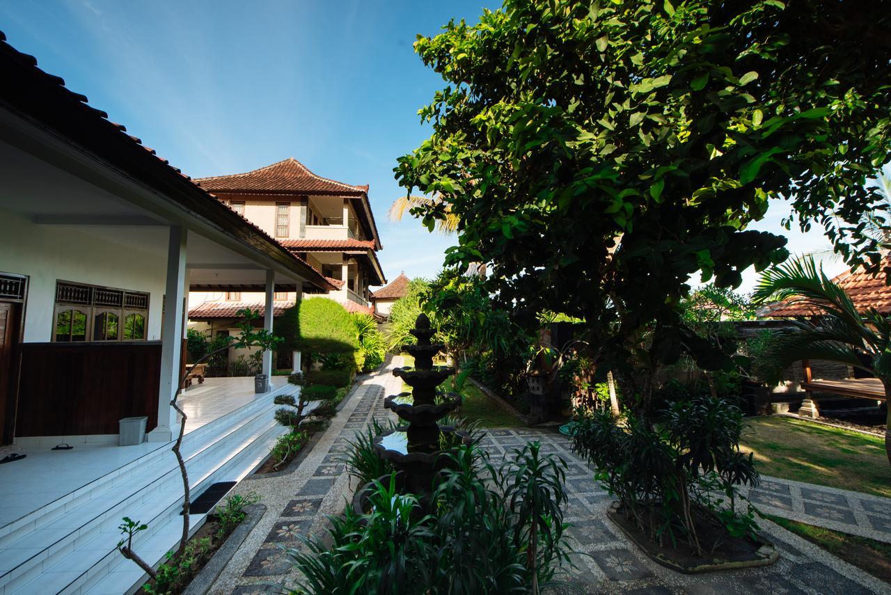 Puri Nusa Beach Hotel Нуса Лембонган Екстериор снимка