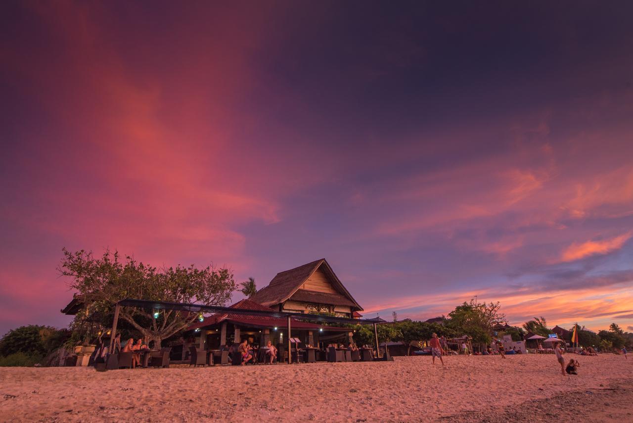 Puri Nusa Beach Hotel Нуса Лембонган Екстериор снимка