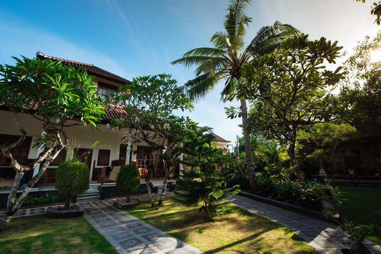 Puri Nusa Beach Hotel Нуса Лембонган Екстериор снимка